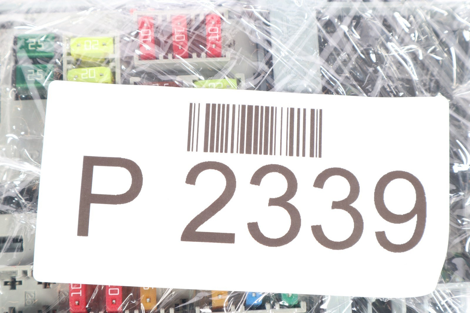 2016 - 2019 BUICK cascada CABIN FUSE BOX 13222786