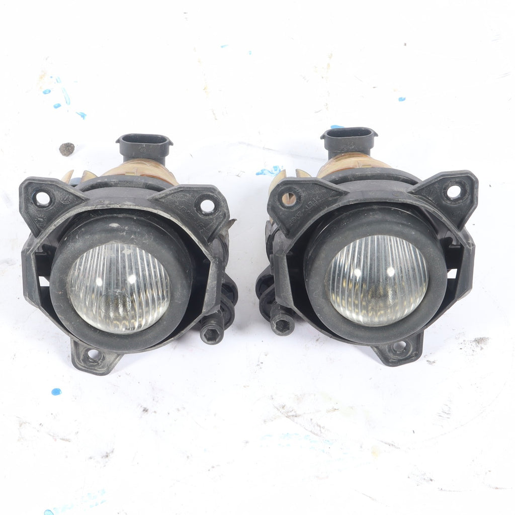 2016-2019 BUICK CASCADA FRONT LEFT RIGHT FOG LIGHT LAMP OEM