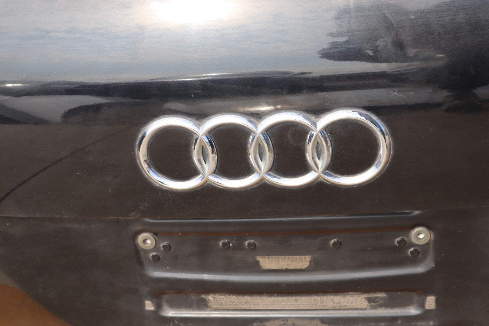 07-09 Audi Q7 Trunk Lid Liftgate Tailgate Hatch Shell OEM