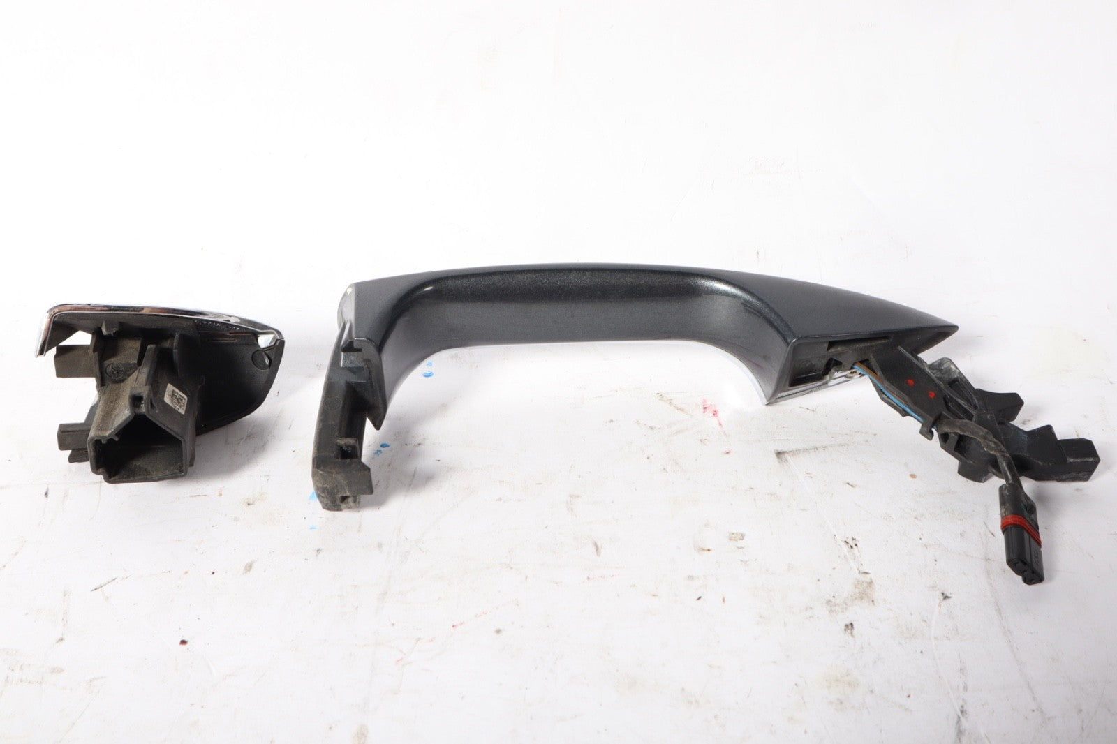 10-16 MERCEDES E350 E550 E63 W207 COUPE CONVERTIBLE RIGHT SIDE DOOR HANDLE OEM