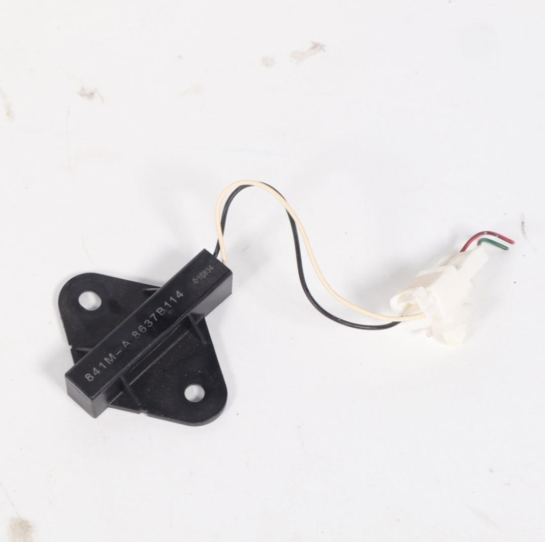 2014 - 2020 MITSUBISHI OUTLANDER KEYLESS ENTRY ANTENNA 841M-A8637B114 OEM