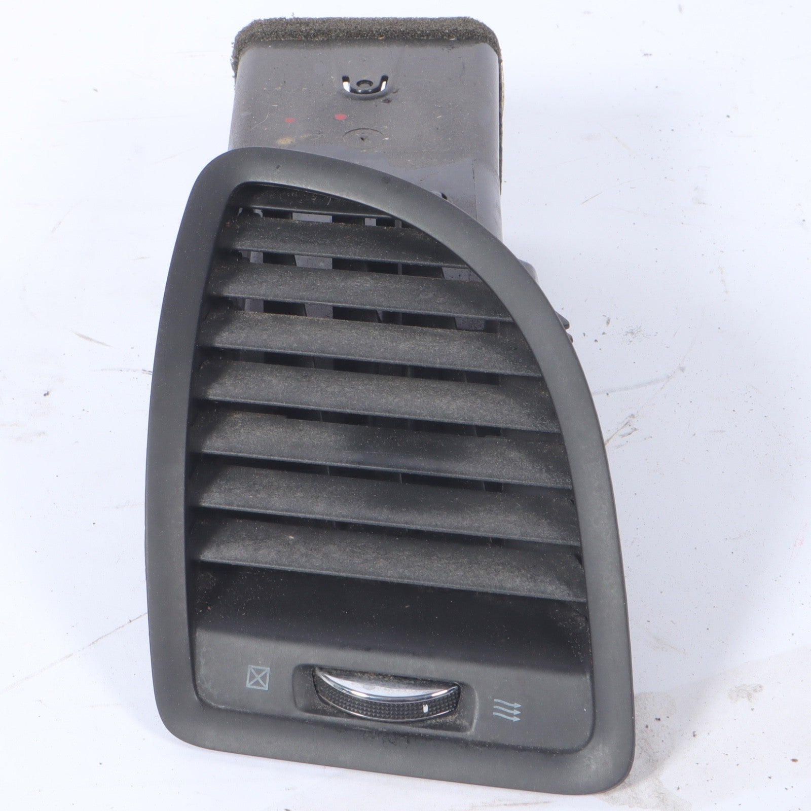 2011-2020 DODGE GRAND CARAVAN DASHBOARD AIR VENT LEFT DRIVER SIDE OUTER OEM