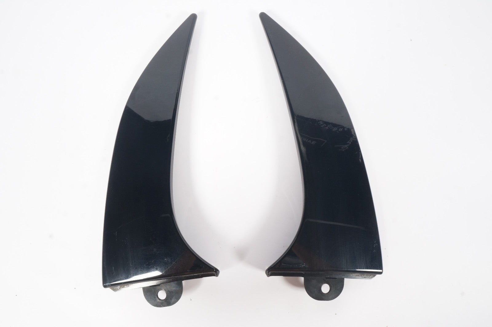 17-23 Alfa Romeo Giulia Rear Left & Right Side Tailgate Outer Trim Moulding OEM