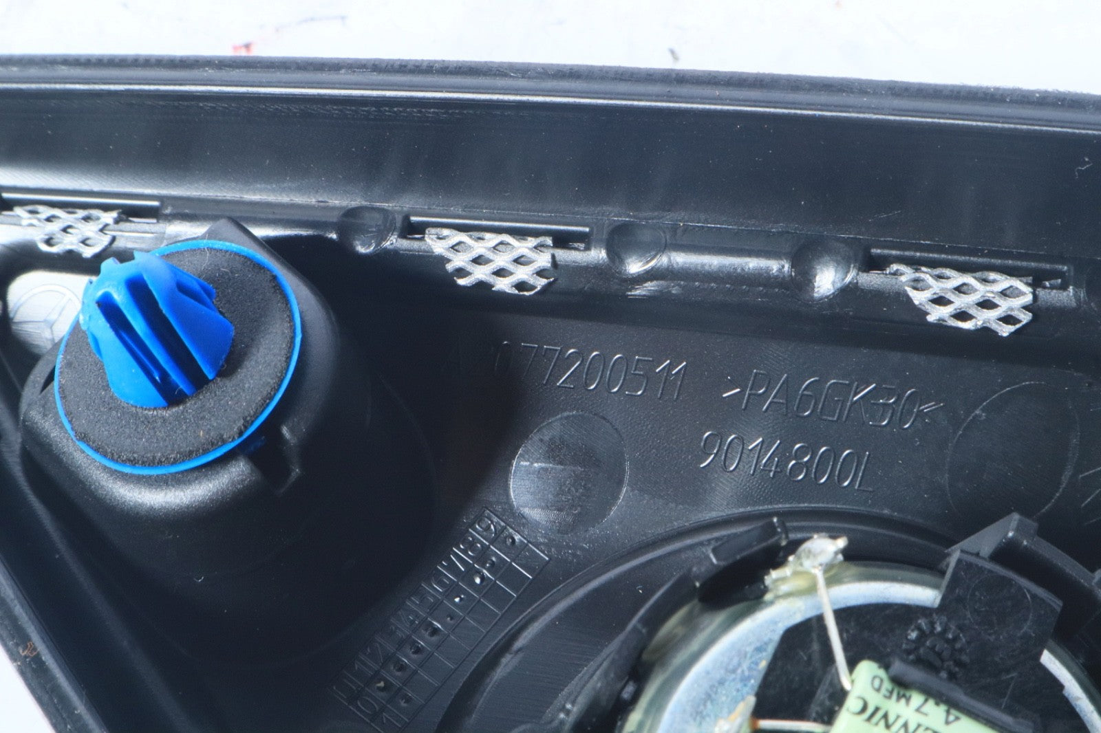 10-17 Mercedes W207 E350 E400 E550 Left Driver Speaker Tweeter Harman Kardon OEM