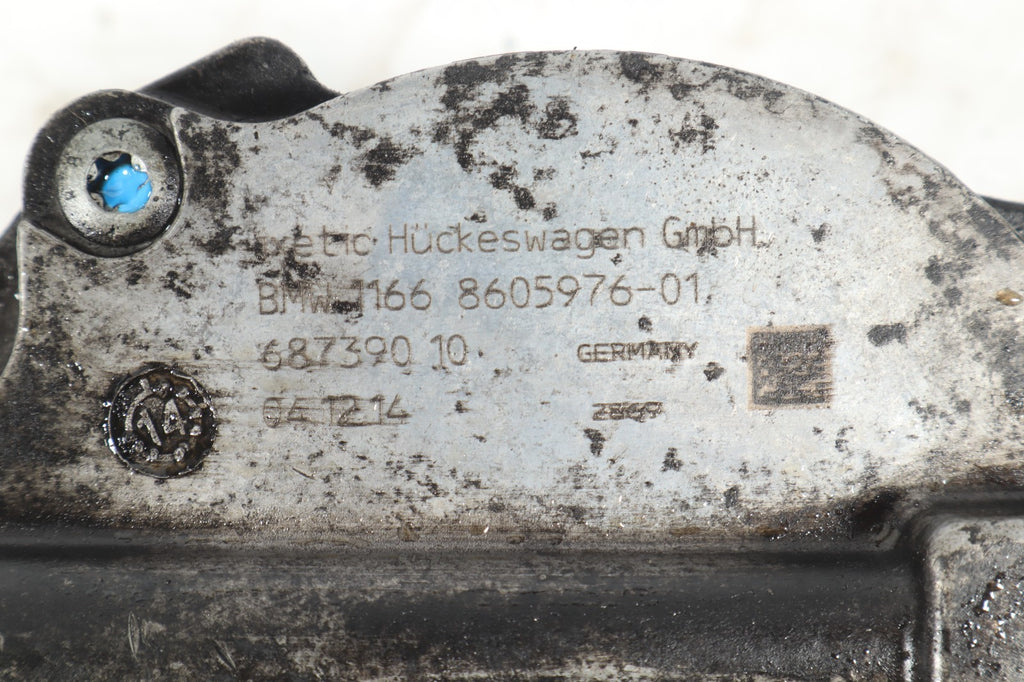 2008-2019 BMW  VACUUM PUMP OEM 8605976-01