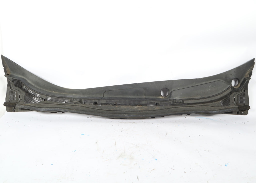 2013-2017 Nissan Leaf Cowl Panel Cover Grille Air Inlet Genuine OEM 668623NF0A