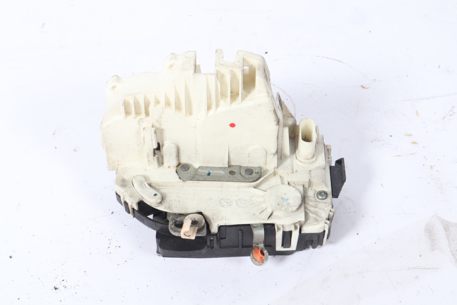 2012-2020 DODGE GRAND CARAVAN FRONT LEFT SIDE DOOR LOCK LATCH ACTUATOR OEM