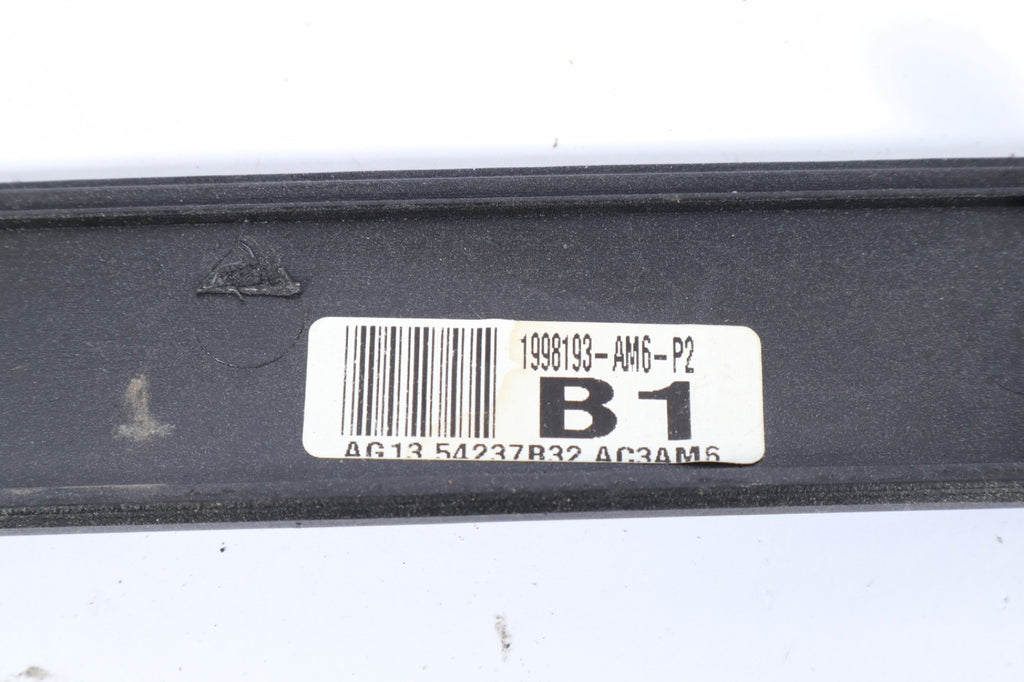 2010-2018 FORD TAURUS FRONT RIGHT DOOR INTERIOR UPPER TRIM MOULDING OEM