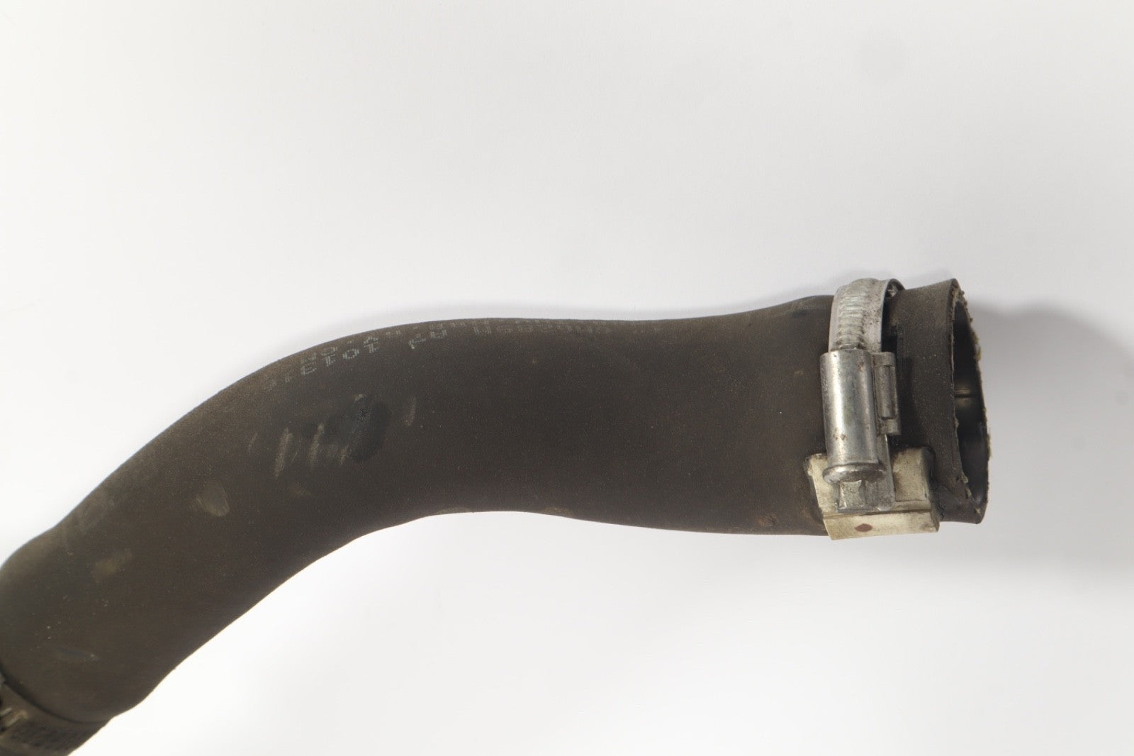 2016–2019 Buick Cascada Fuel Filler Neck Pipe Tube OEM 13468062
