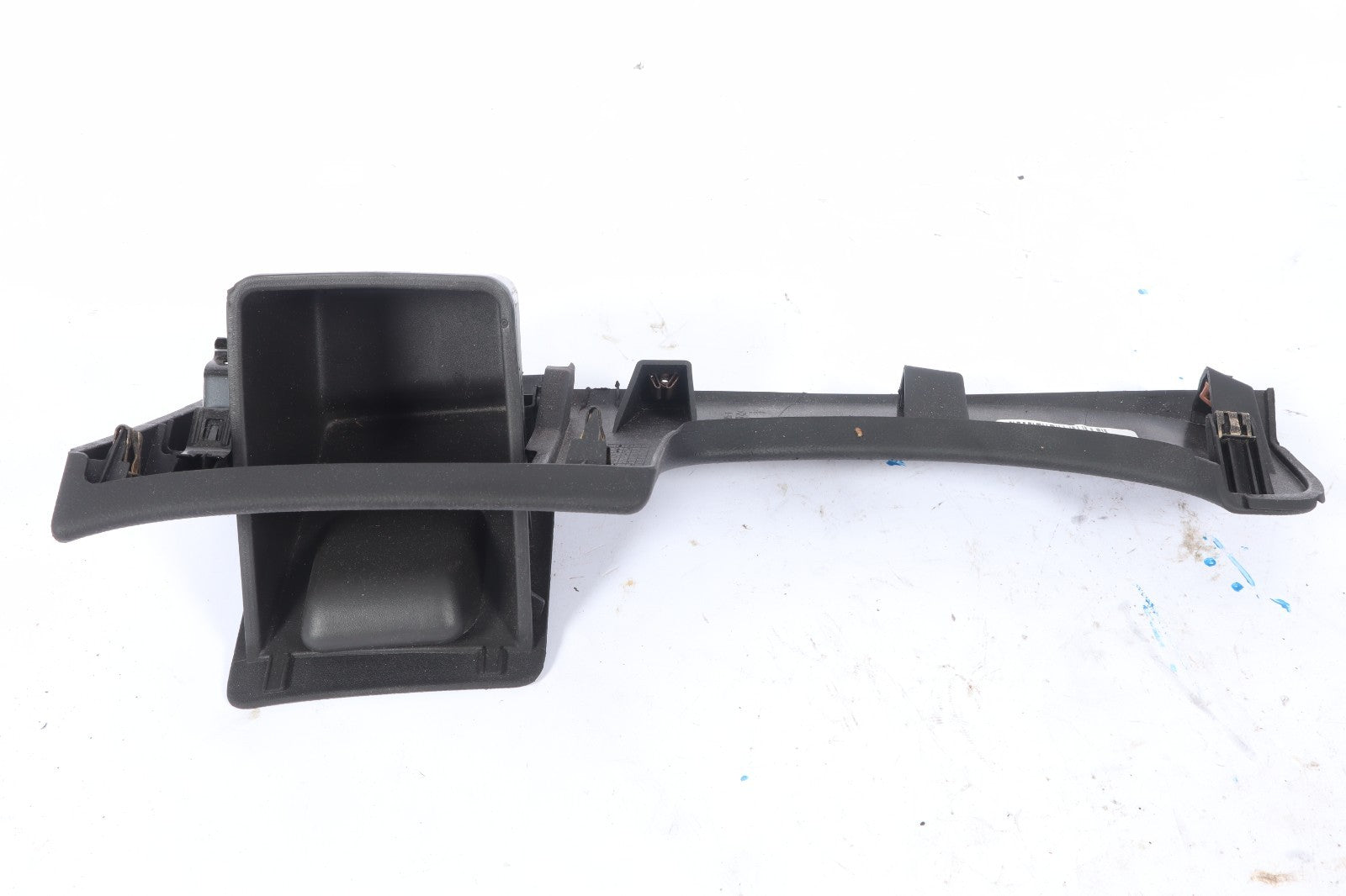 2016-2019 BUICK CASCADA PREMIUM INSTRUMENT PANEL KNEE BOLSTER OEM 22869767