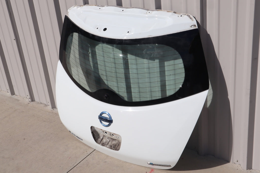 2011-2017 NISSAN LEAF GENUINE DECK LID/LIFTGATE/TAILGATE/TRUNK LID OEM ONLY PICK