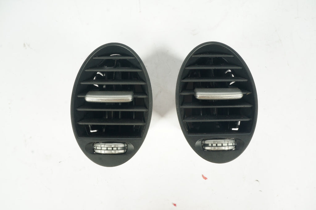 05-11 Mercedes R171 SLK300 SLK350 Air AC Vent Dash Left & Right Side OEM