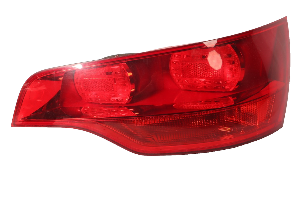 2007-2009 Audi Q7 Tail Light Taillight Lamp Rear Right Passenger Side OEM