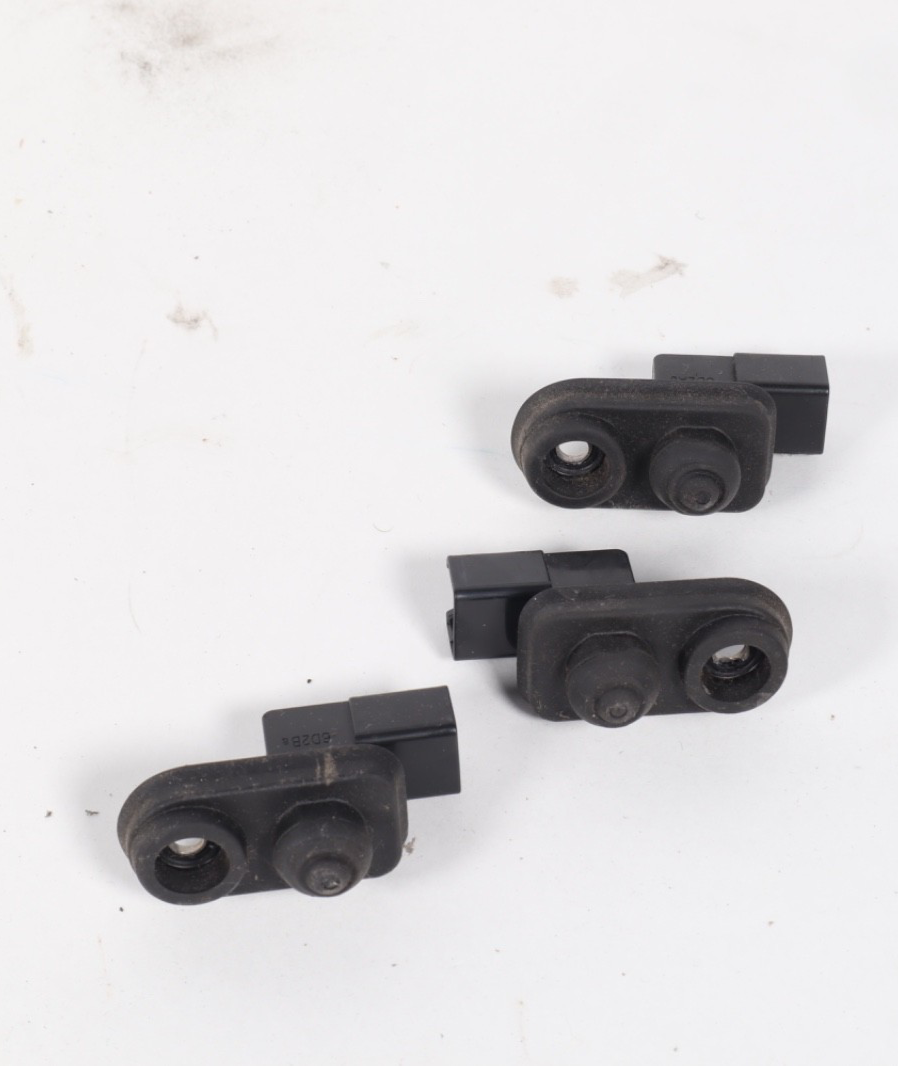 03-20 MITSUBISHI OUTLANDER RIGHT/LEFT INTERIOR LIGHT DOOR JAMB SWITCH SET 3 OEM