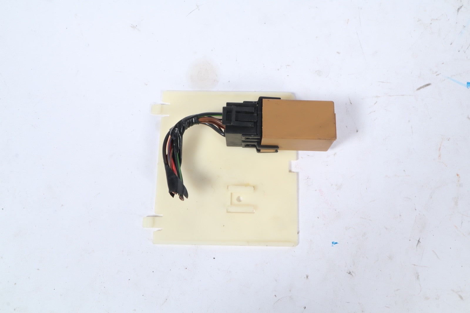 2004-2010 BMW X3  RELAY OEM