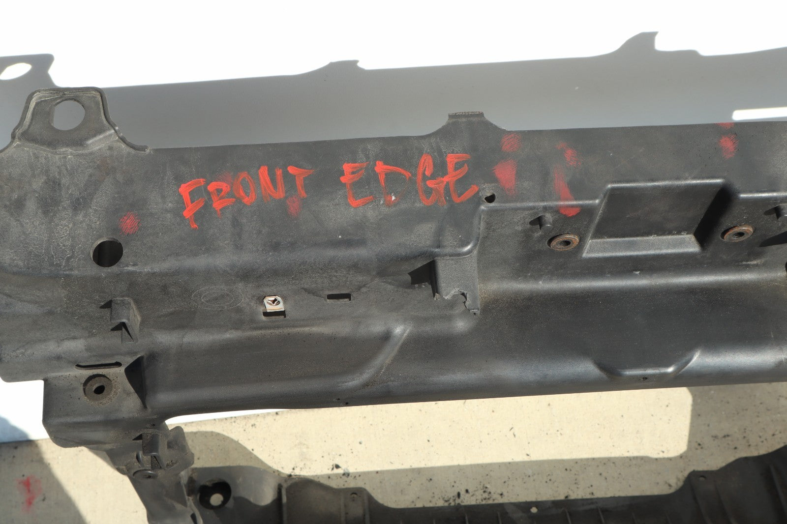 2011-2015 FORD EDGE RADIATOR SUPPORT OEM ONLY PICK UP!!!