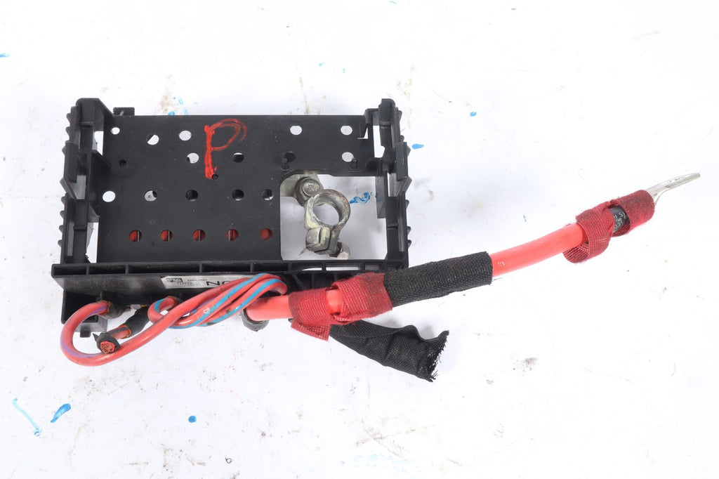 2016-2019 BUICK CASCADA BATTERY FUSE TERMINAL JUNCTION BLOCK OEM 13368497