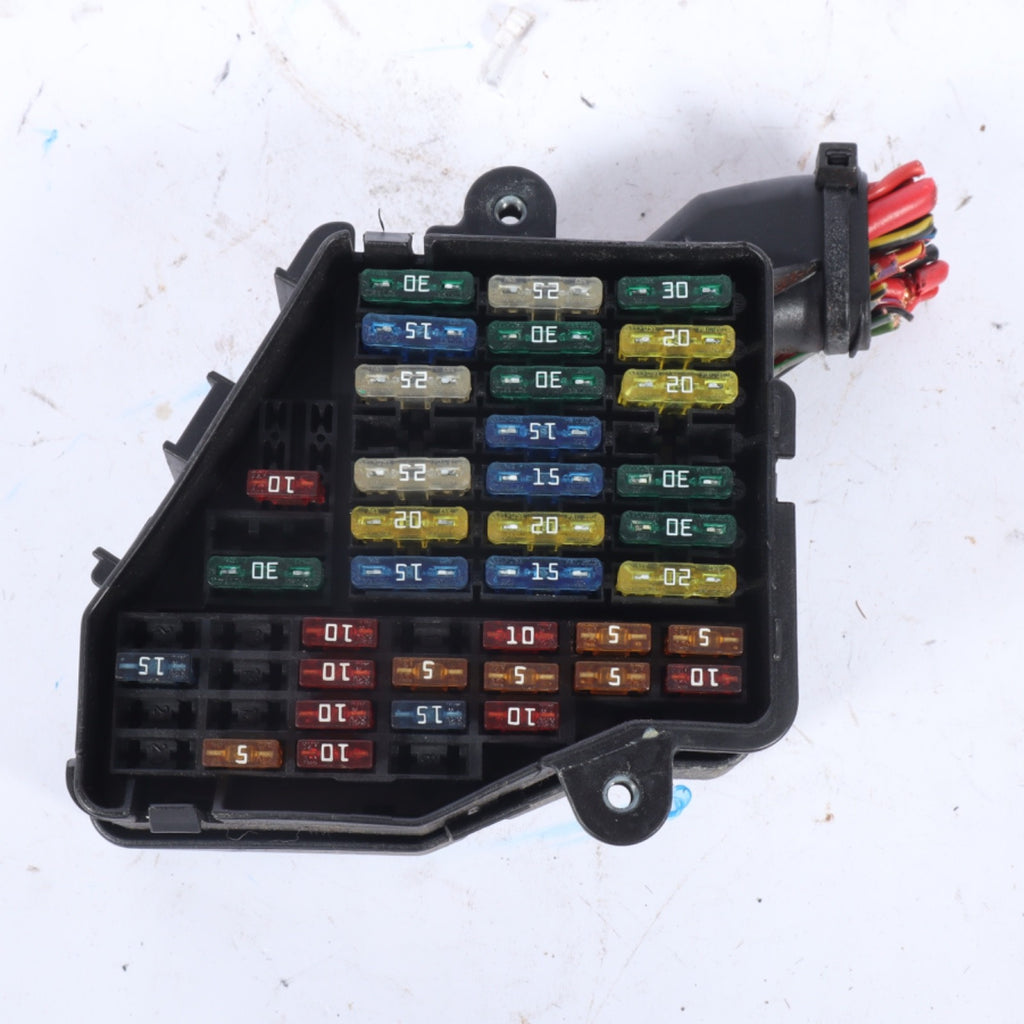 2002-2006 AUDI A4 CONVERTIBLE DASH BOARD FUSE RELAY BOX ASSEMBLY OEM