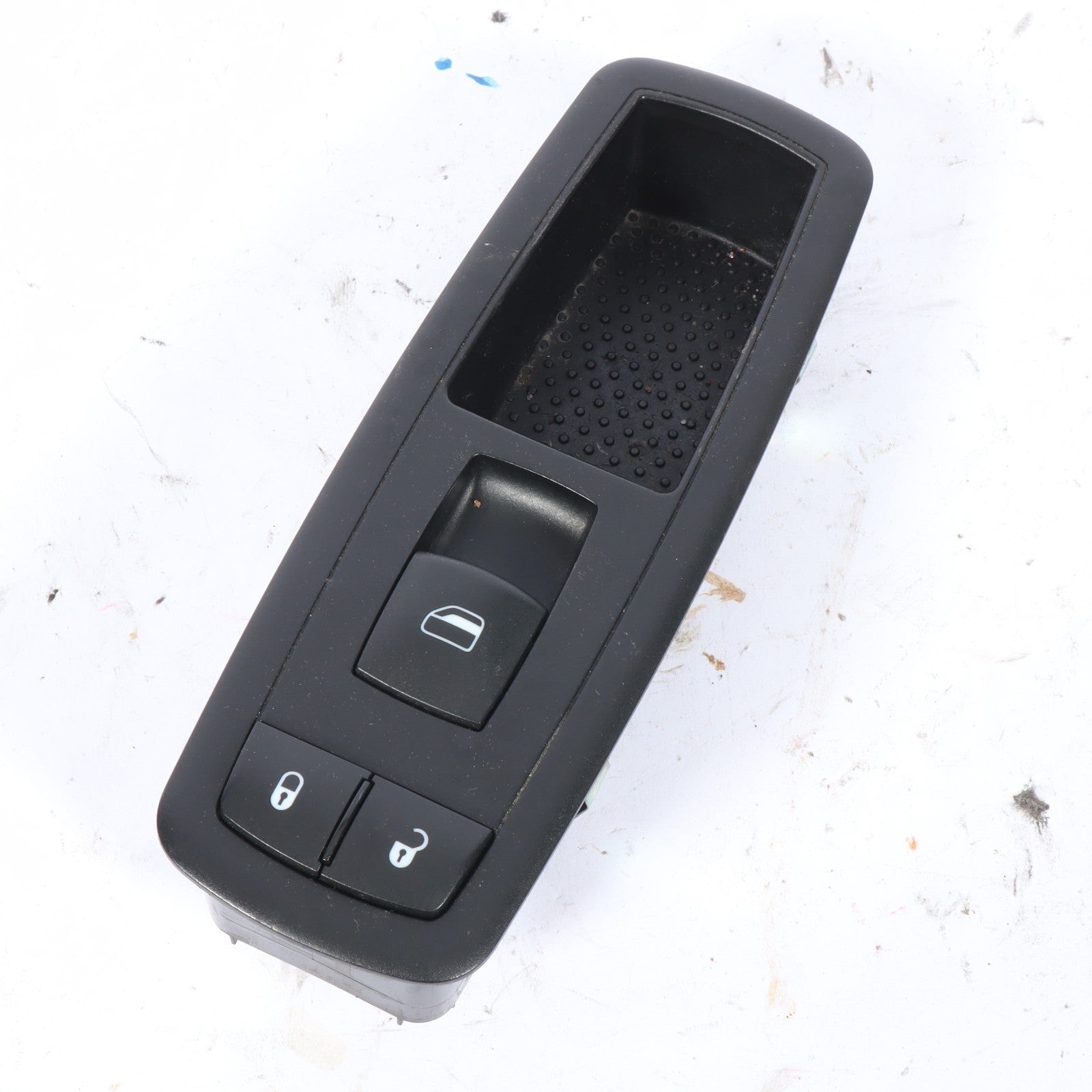 2011-2016 DODGE JOURNEY FRONT RIGHT DOOR WINDOW SWITCH CONTROL OEM 68084002