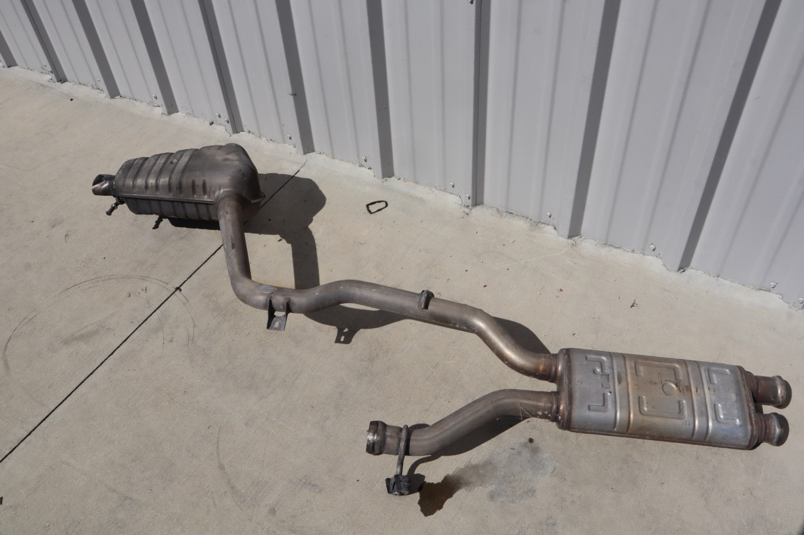 2014 MERCEDES-BENZ E350 COUPE EXHAUST SYSTEM MUFFLER PIPE SET KIT OEM