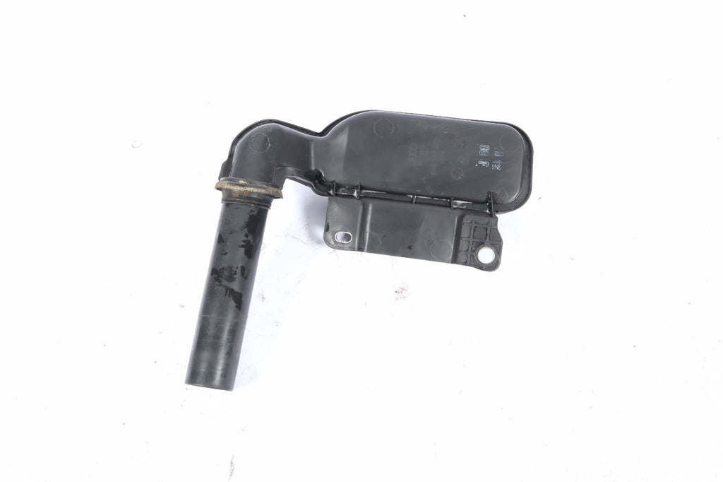 2009-2017 AUDI Q5 WINDSHIELD WASHER RESERVOIR FILLER NECK 8R0955452 OEM