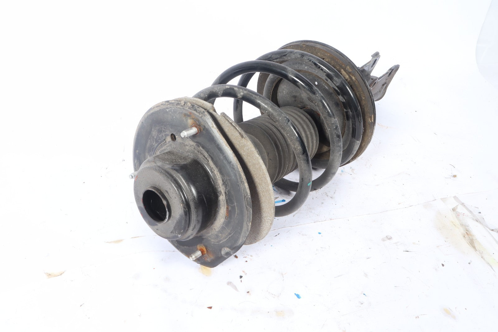 2011 - 2020 DODGE GRAND CARAVAN FRONT RIGHT STRUT SHOCK ABSORBER OEM