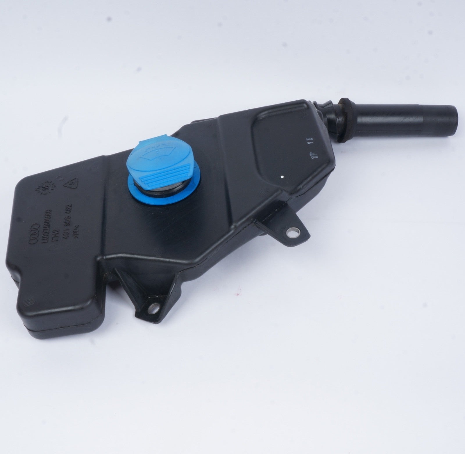 2012 - 2017 Audi A7 C7 OEM Left Front Windshield Washer Reservoir Tank 4G1955462