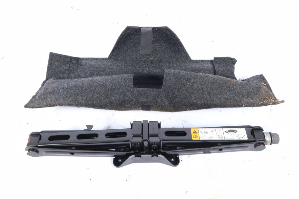 2011-2019 FORD EXPLORER TAURUS JACK OEM