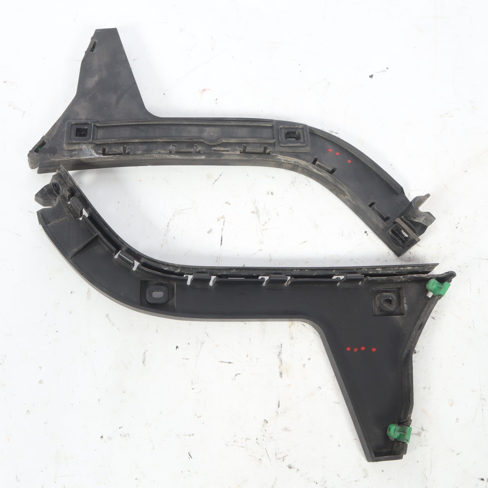 2006-2013 VOLVO C70 REAR BUMPER SUPPORT BRACKET RIGHT & LEFT SET OEM