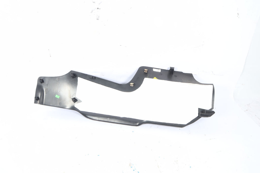 2016-2019 BUICK CASCADA LEFT SIDE FRONT FLOOR CONSOLE EXTENSION PANEL 13493530
