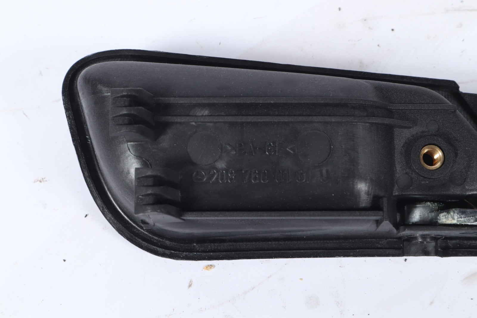 1998-2003 MERCEDES BENZ CLK CLASS C208 DOOR HANDLE INTERIOR LEFT 2087600261 U