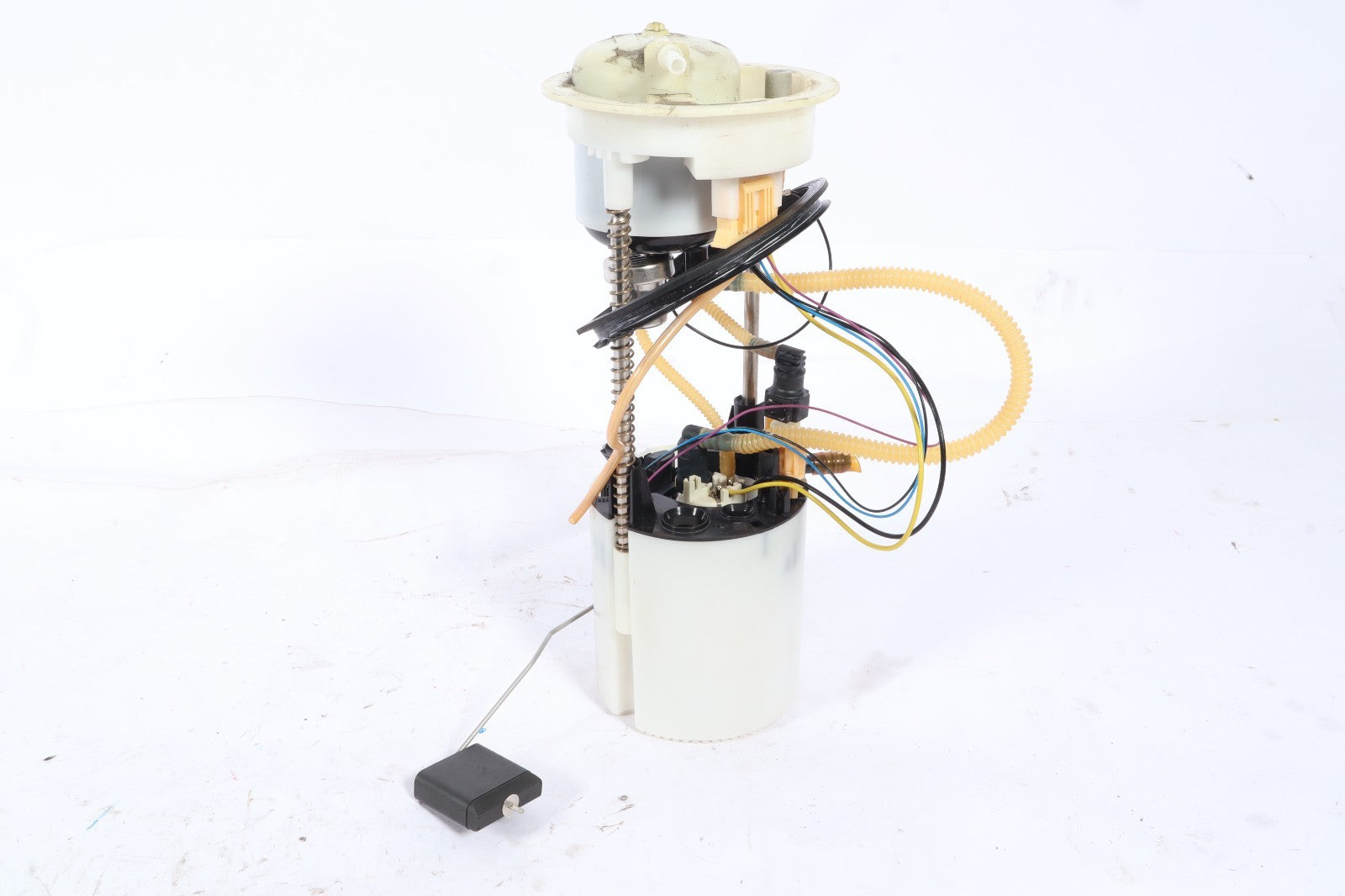 2007-2010 BMW X3 FUEL PUMP ASSEMBLY OEM