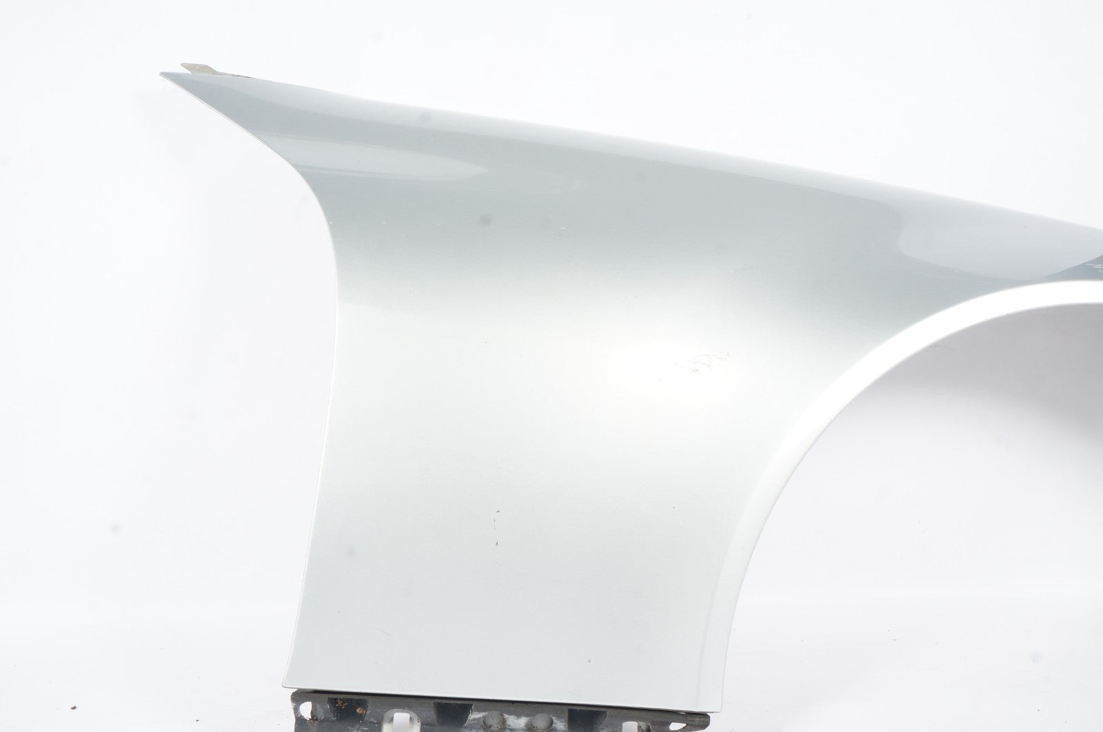 2005-2011 Mercedes R171 SLK280 SLK350 Front Right Side Fender Panel Assembly OEM