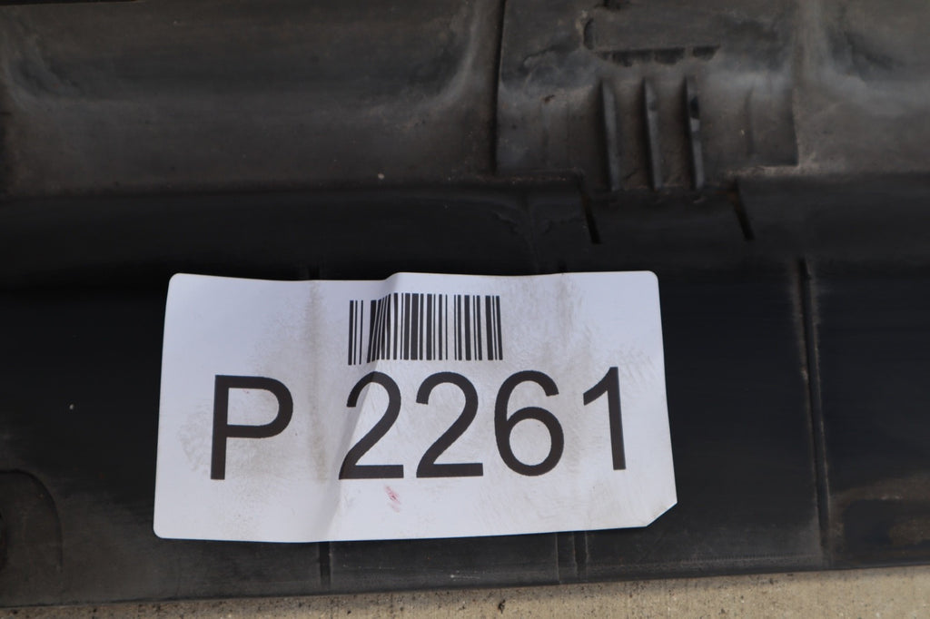 2014 - 2019 Mitsubishi Outlander Left Rocker Molding OEM
