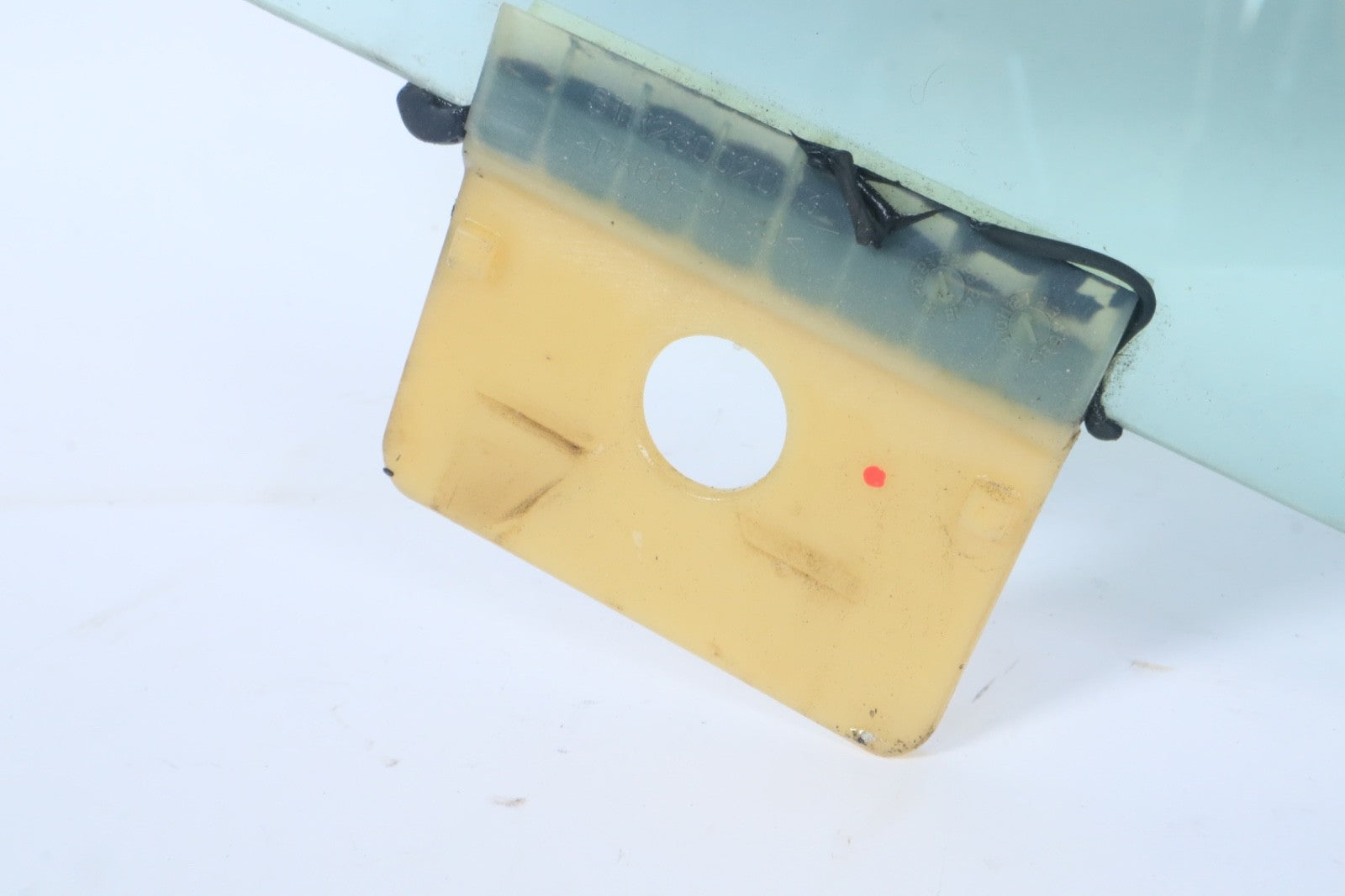 2017-2023 ALFA ROMEO STELVIO FRONT LEFT SIDE DOOR WINDOW OEM