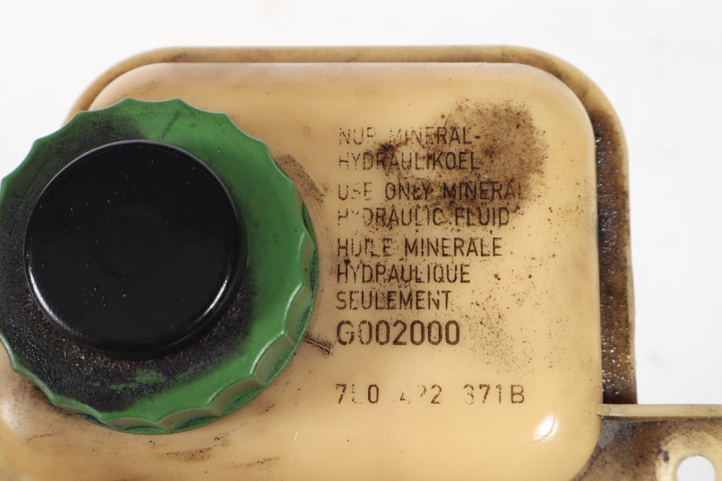 2003-2010 Porsche Cayenne Power Steering Fluid Reservoir  OEM 7L0422371B