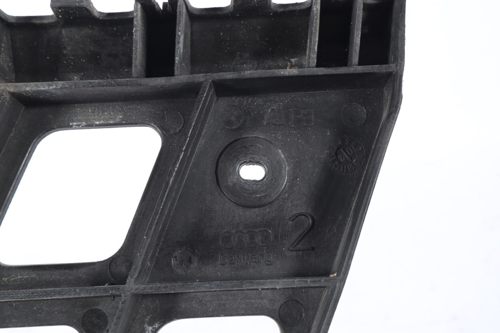 2004-2009 AUDI A4 S4 REAR LEFT CONVERTIBLE BUMPER GUIDE / BRACKET 8H0807453 OEM