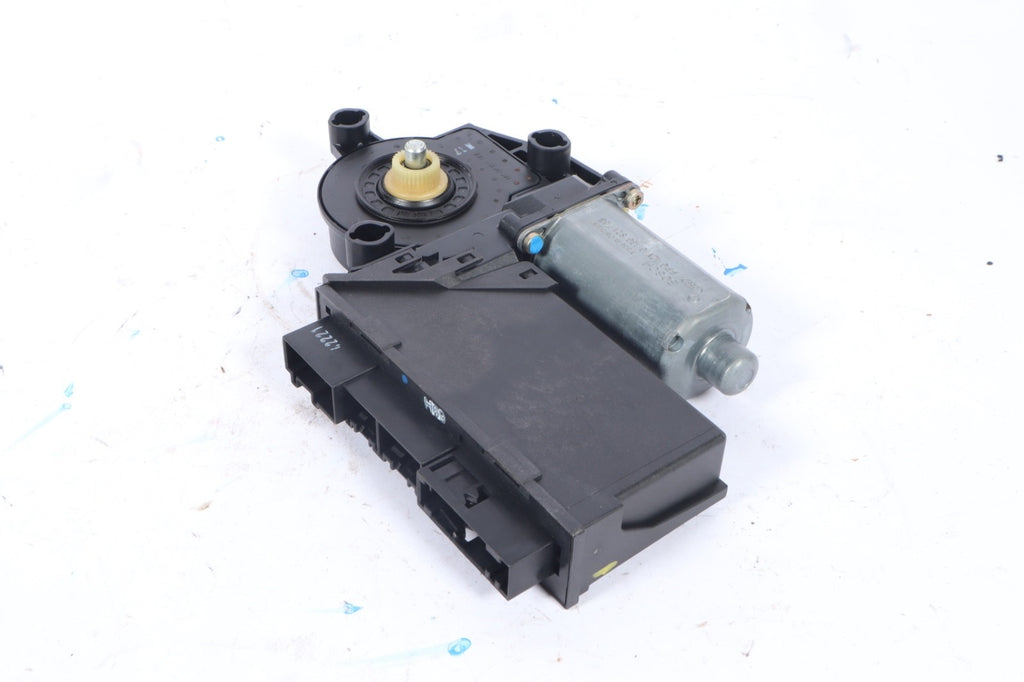 2006-2008 AUDI A4 3.2L LEFT FRONT WINDOW MOTOR OEM