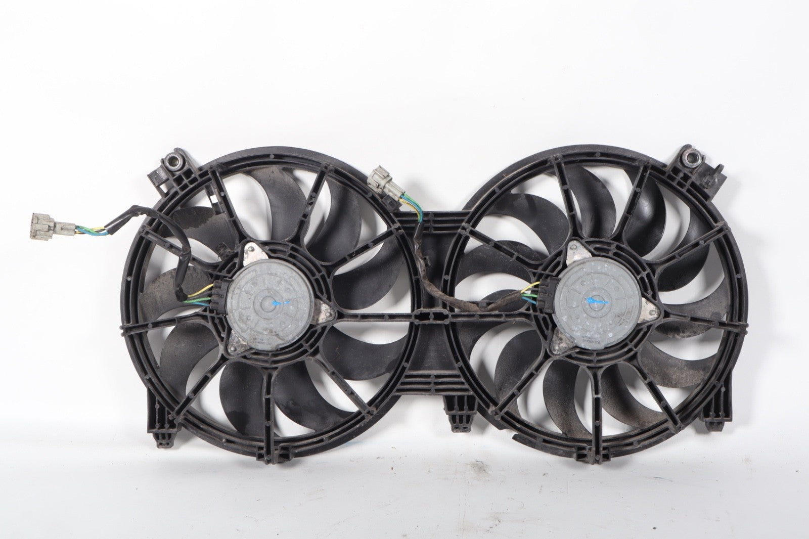 2017 NISSAN MAXIMA SV 3.5L ENGINE RADIATOR COOLING FAN OEM