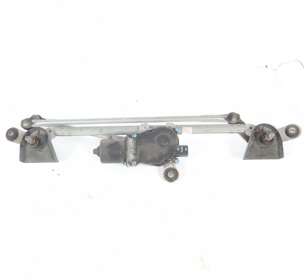 2013-2020 NISSAN PATHFINDER WINDSHIELD WIPER MOTOR ACTUATOR OEM