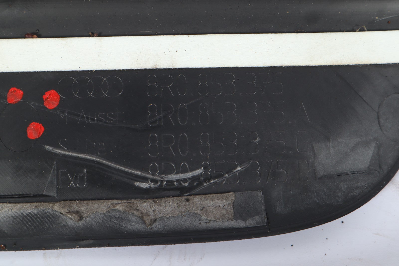 2009-2017 AUDI Q5 REAR LEFT AND RIGHT DOOR SILL 8R0853375 8R0853376 OEM