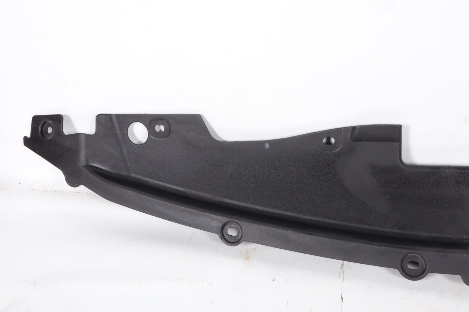 Radiator Support Covers Upper  625804RA0A for Nissan Maxima 2016-2023 OEM