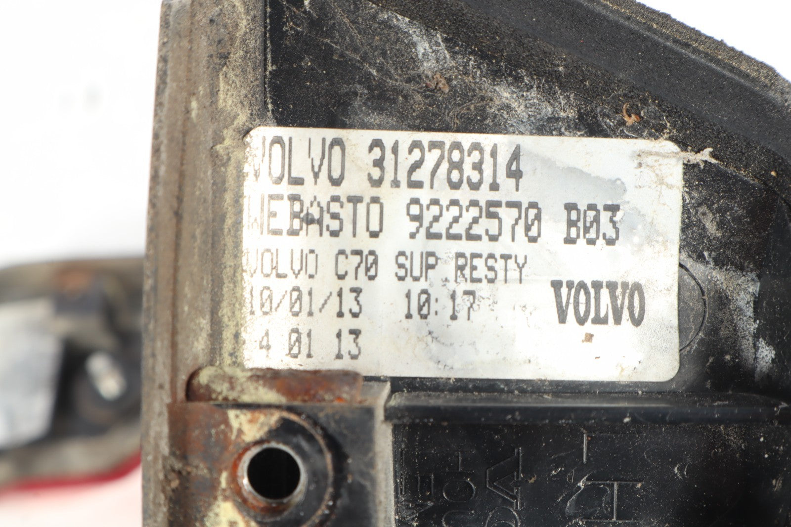 2006-2013 VOLVO C70 LEFT RIGHT SIDE TRUNK MOUNTED TAIL LIGTH OEM  31278314