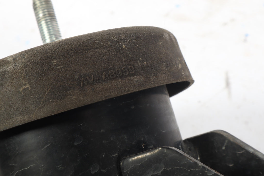2013-2017 NISSAN LEAF ENGINE MOTOR MOUNT RIGHT DRIVER OEM