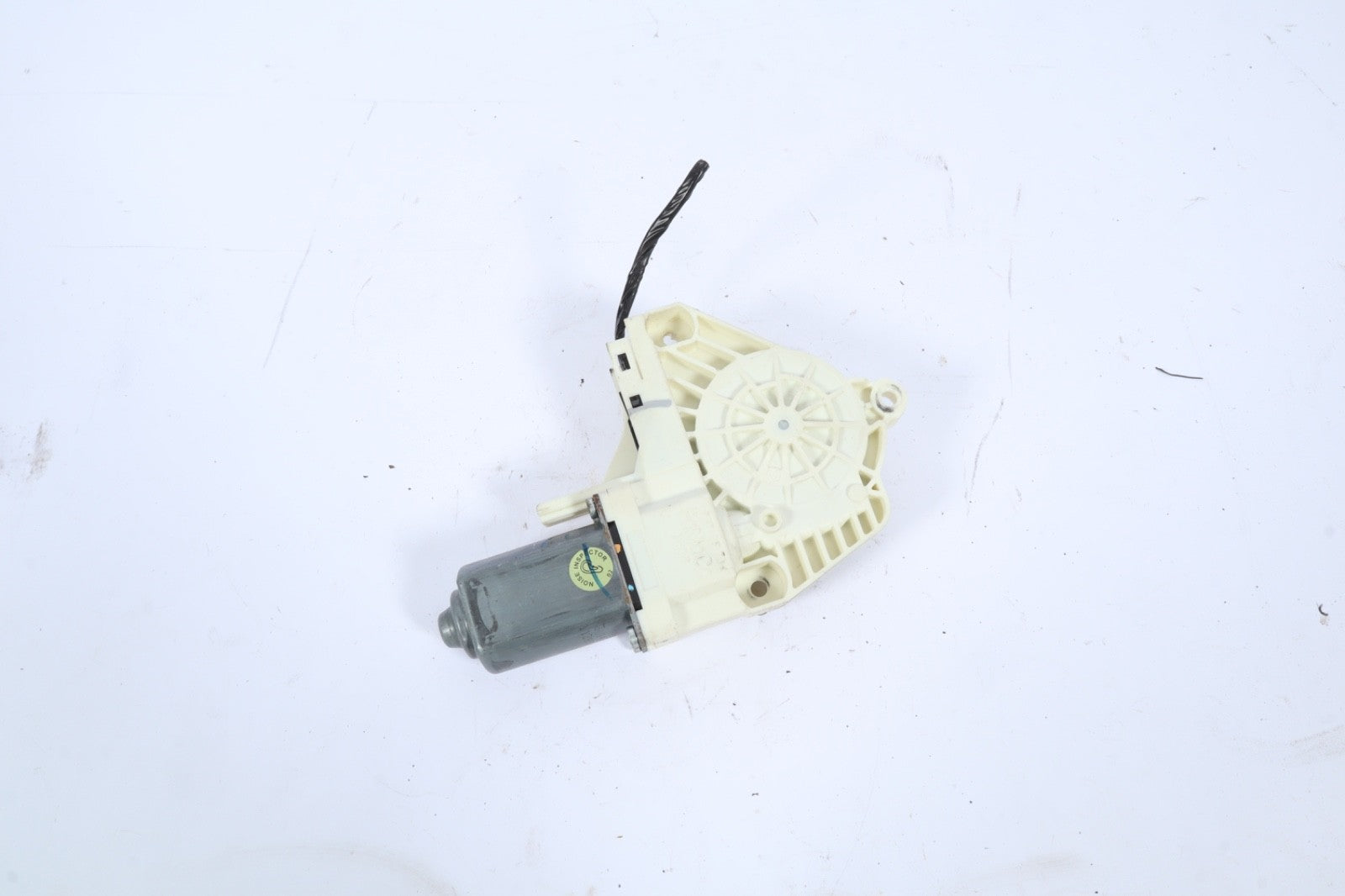 2007-2014 FORD EDGE FRONT RIGHT PASSENGER DOOR POWER WINDOW MOTOR OEM 971463102