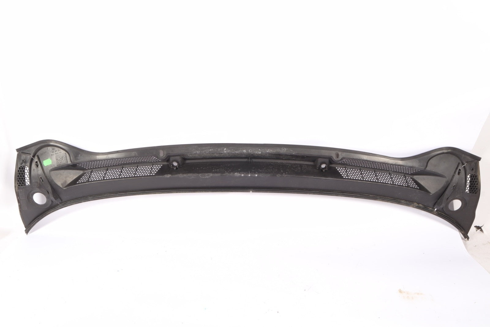 2016-2019 Buick Cascada OEM Cowl Vent Panel 13318718