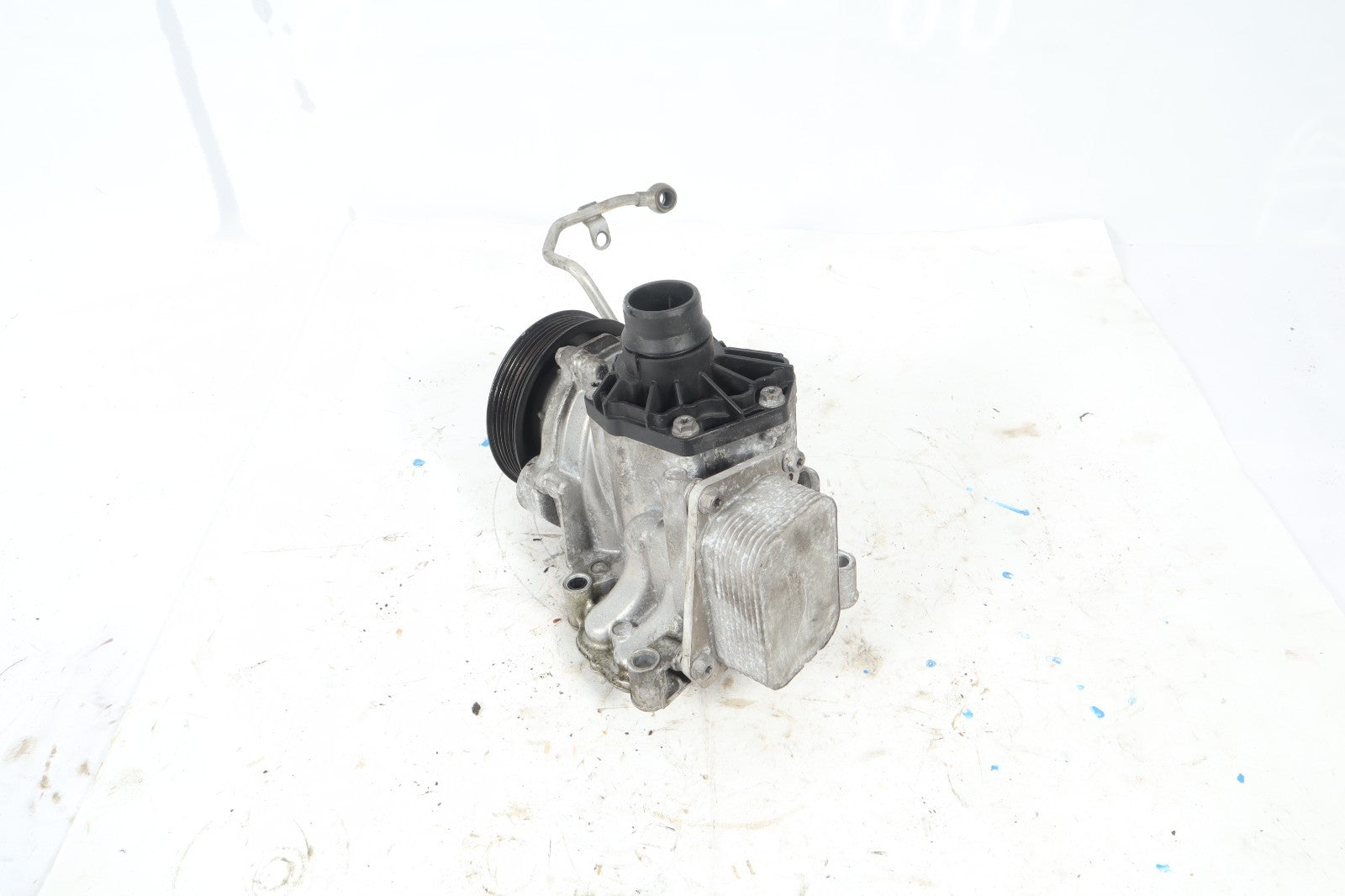 2016-2019 BUICK CASCADA  WATER  PUMP 55492937 OEM