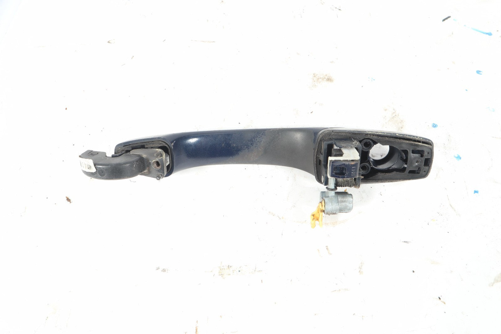 2008-2020 DODGE GRAND CARAVAN FRONT LEFT DRIVER SIDE EXTERIOR DOOR HANDLE OEM