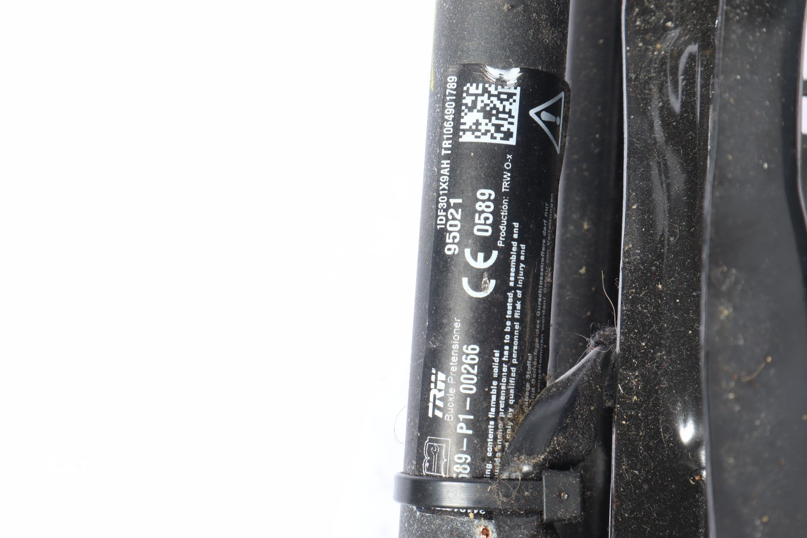 2017-2019 DODGE GRAND CARAVAN FRONT RIGHT SEAT TRACK FRAME RAIL OEM