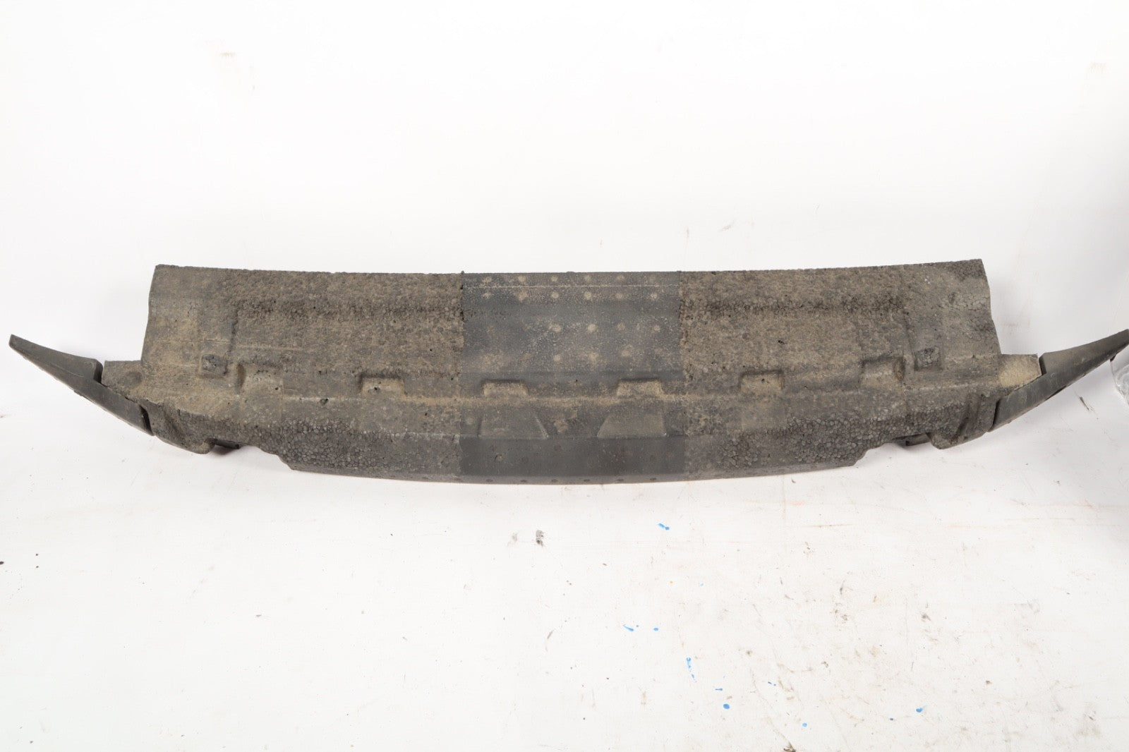 2010-2015 Audi Q7 Front Bumper Absorber  4L0807550D AU1070108 OEM